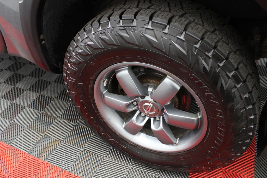 Nissan Titan PRO-4X Crew Cab 4WD SWB 2014