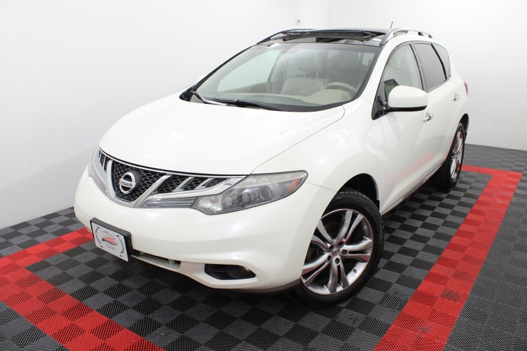 Nissan Murano S AWD 2011