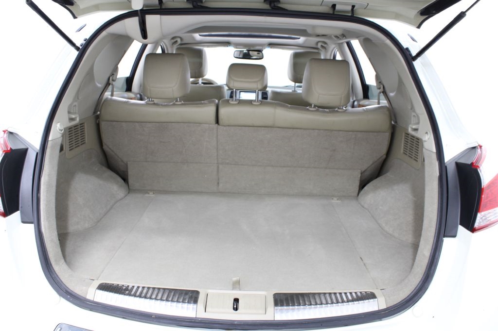 Nissan Murano S AWD 2011