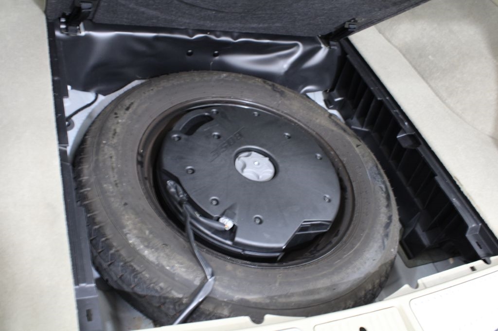 Nissan Murano S AWD 2011