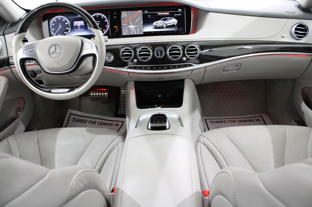 Mercedes-Benz S-Class S550 4MATIC 2016