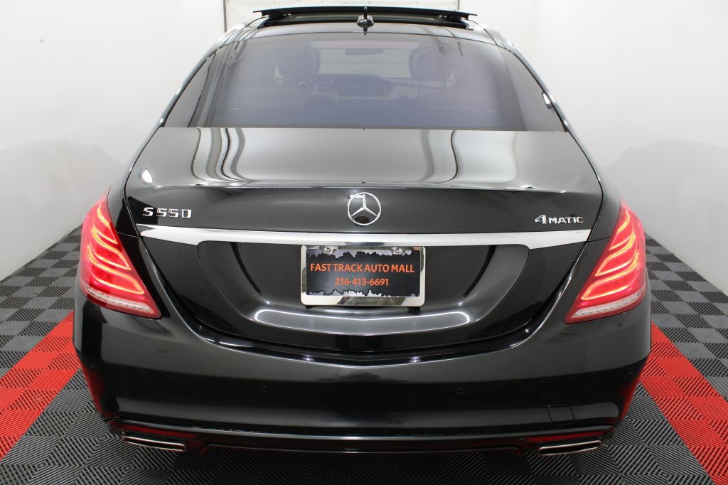 Mercedes-Benz S-Class S550 4MATIC 2016