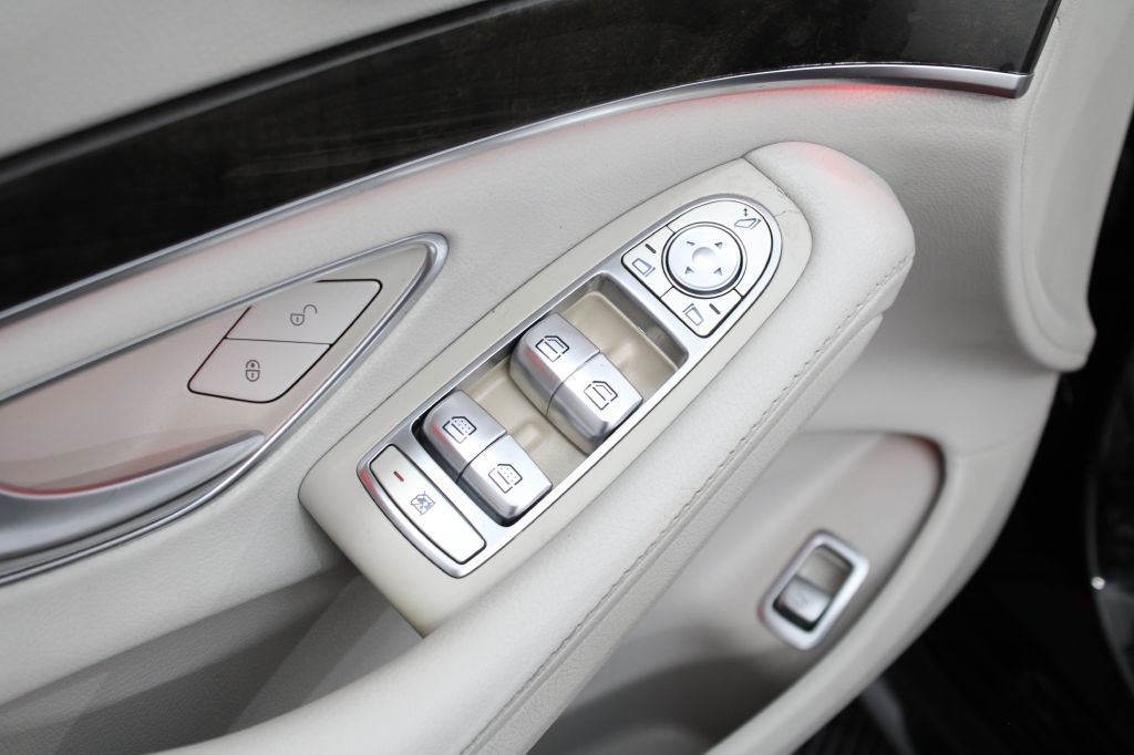 Mercedes-Benz S-Class S550 4MATIC 2016