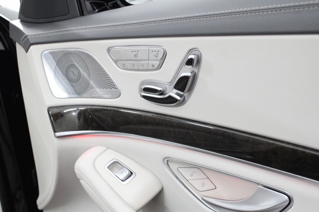 Mercedes-Benz S-Class S550 4MATIC 2016