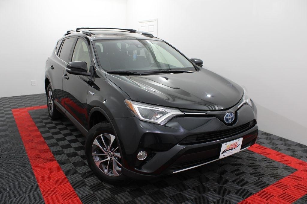 2017 Toyota RAV4 Hybrid XLE