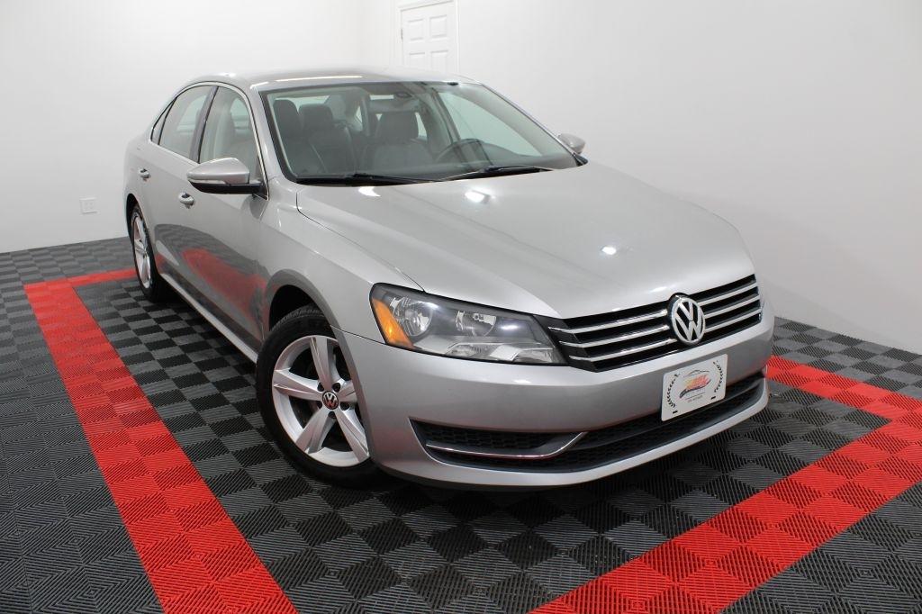 2012 Volkswagen Passat 2.5L SE AT