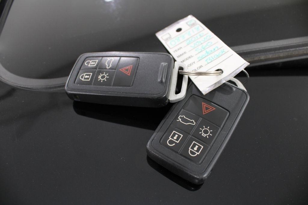 Volvo S60 photo 12