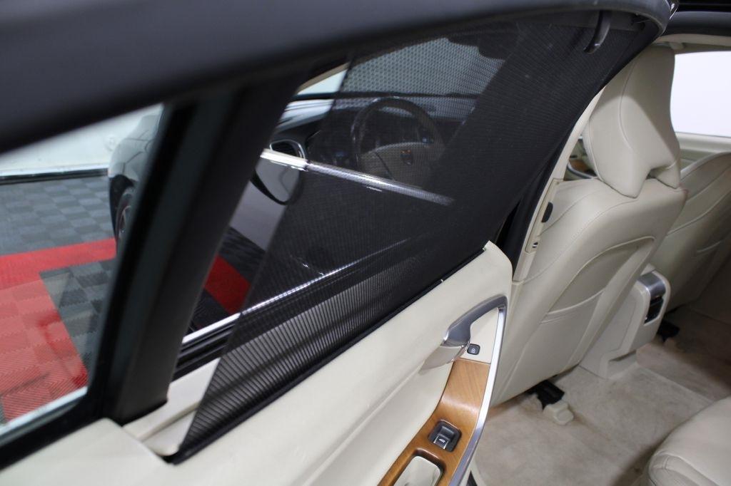 Volvo S60 photo 22