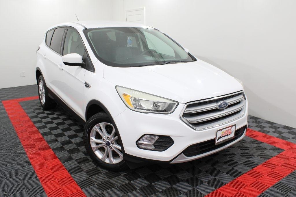 2017 Ford Escape SE FWD