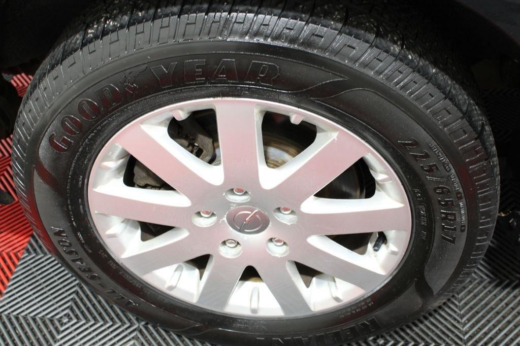 Chrysler Town and Country photo 41