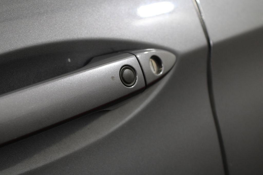 Honda Pilot photo 10