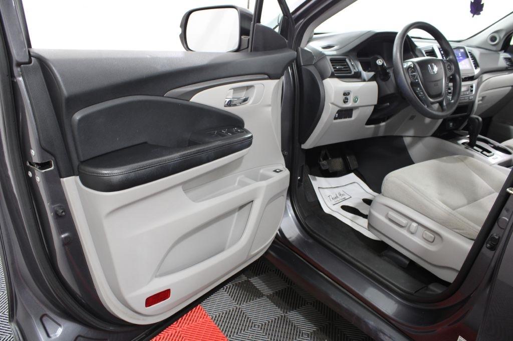 Honda Pilot photo 15