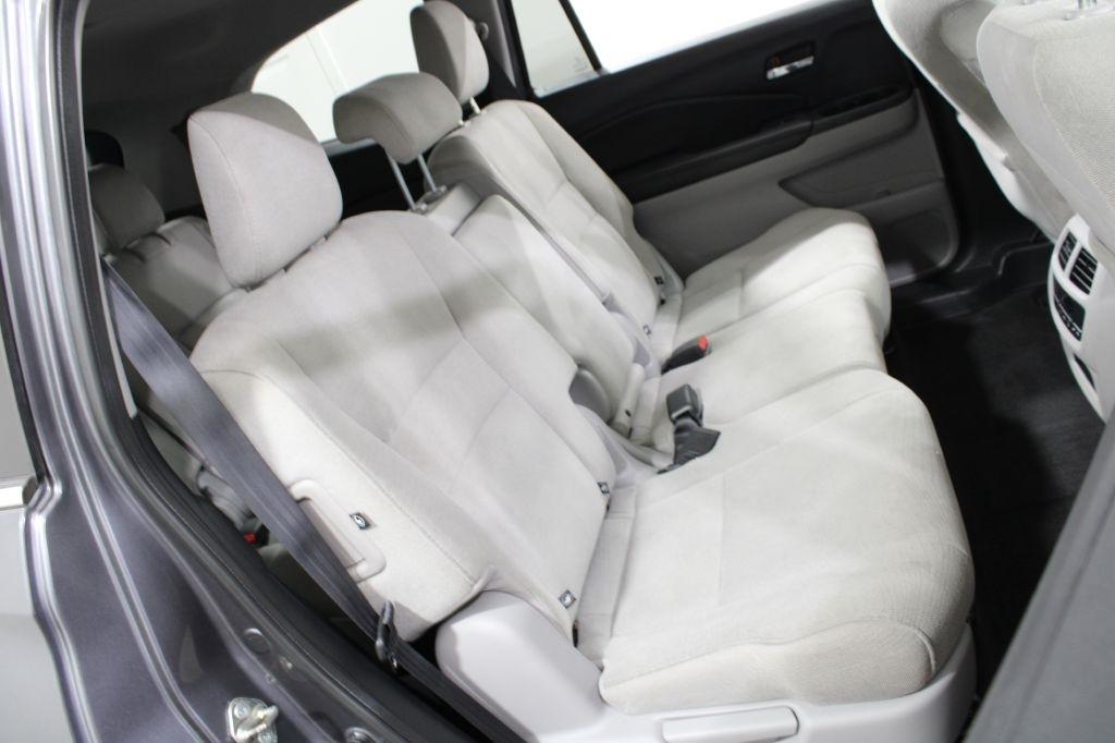 Honda Pilot photo 22