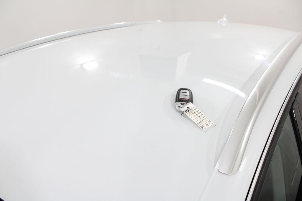 Audi Q5 photo 9