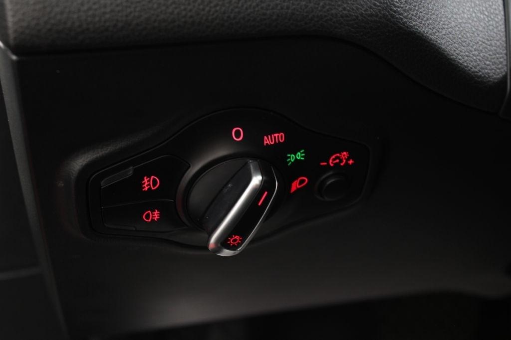 Audi Q5 photo 25