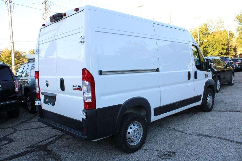 Ram ProMaster 1500 photo 2