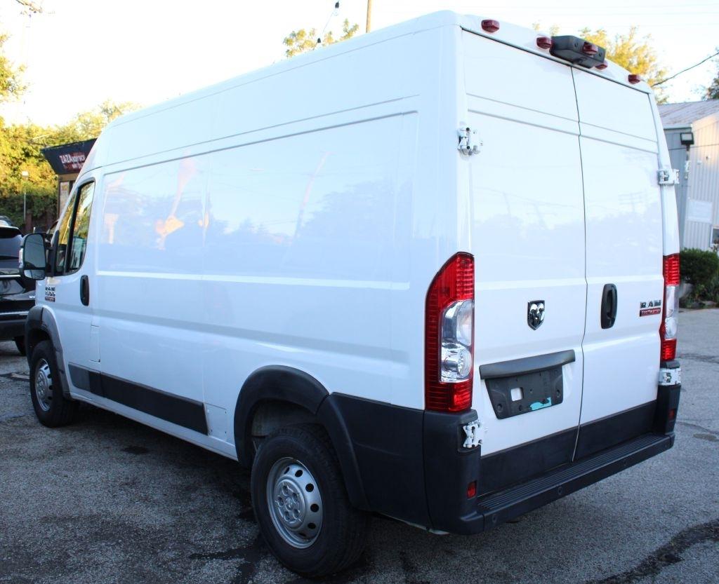 Ram ProMaster 1500 photo 4