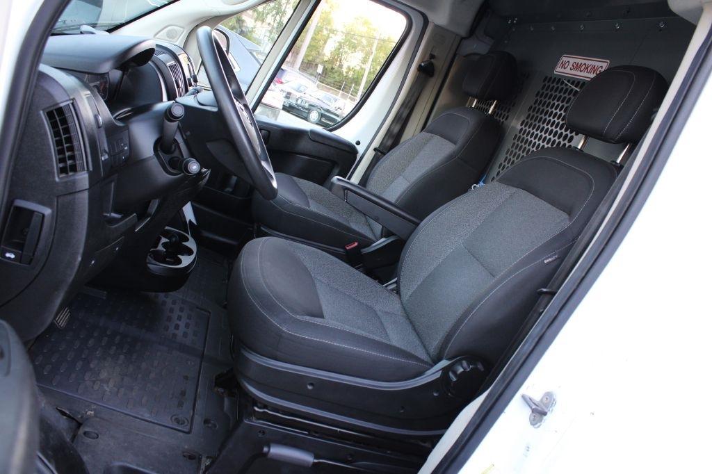 Ram ProMaster 1500 photo 10