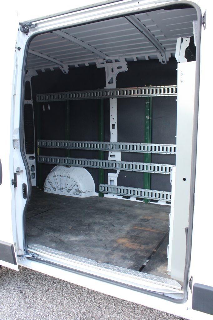 Ram ProMaster 1500 photo 15