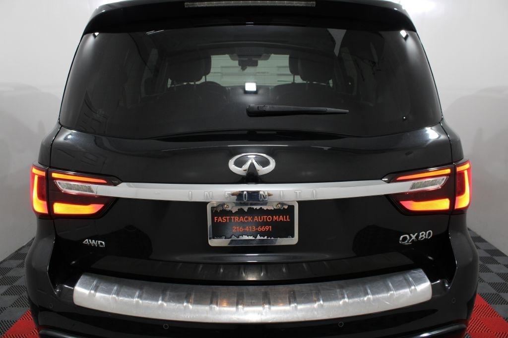 Infiniti QX80 photo 6