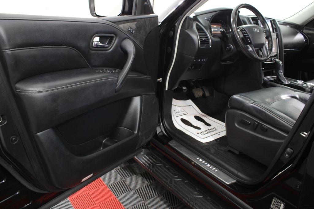 Infiniti QX80 photo 15