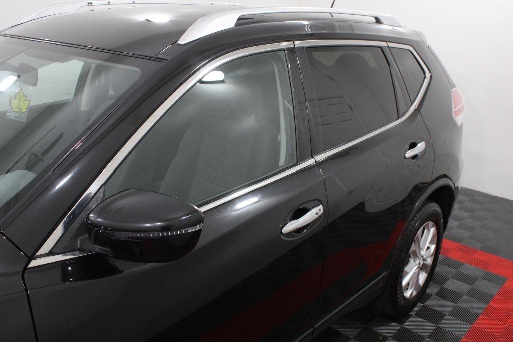 Nissan Rogue photo 7