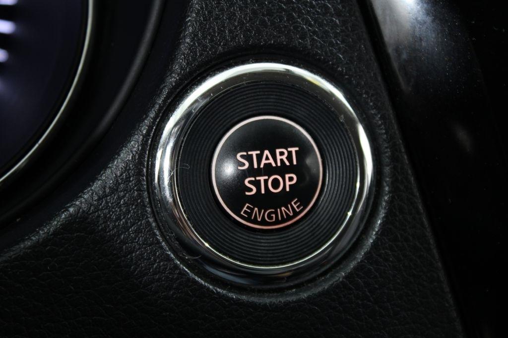 Nissan Rogue photo 25