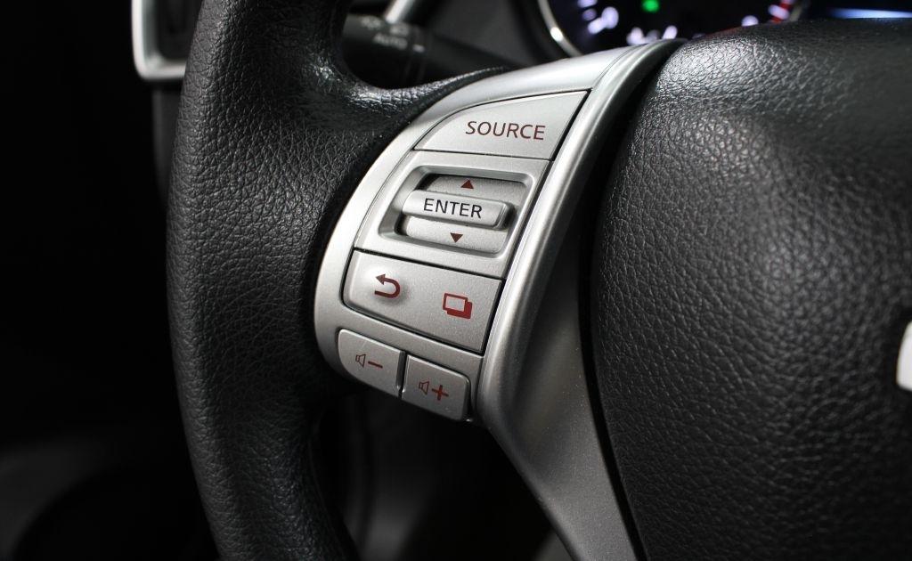 Nissan Rogue photo 30