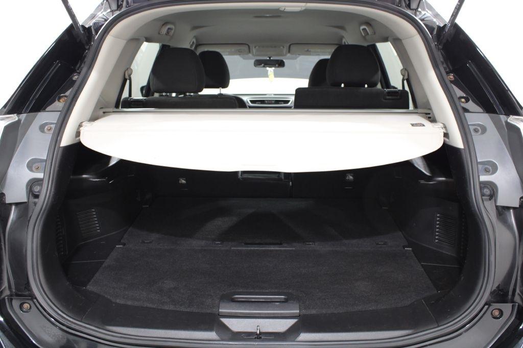 Nissan Rogue photo 31