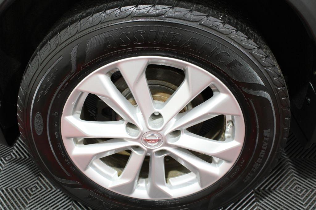 Nissan Rogue photo 34