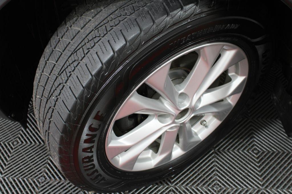 Nissan Rogue photo 35