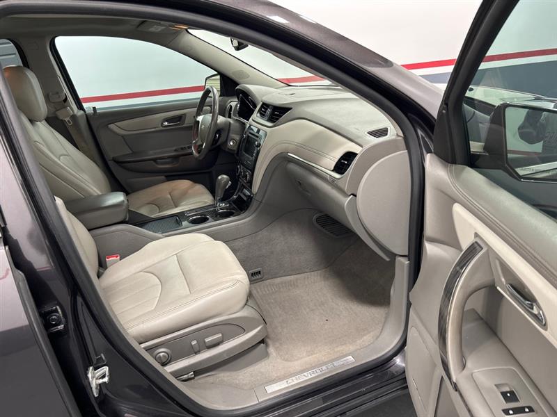Chevrolet Traverse LTZ FWD 2013 Chevrolet Traverse LTZ FWD 2013