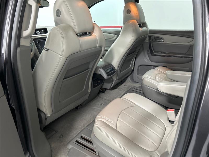 Chevrolet Traverse LTZ FWD 2013 Chevrolet Traverse LTZ FWD 2013