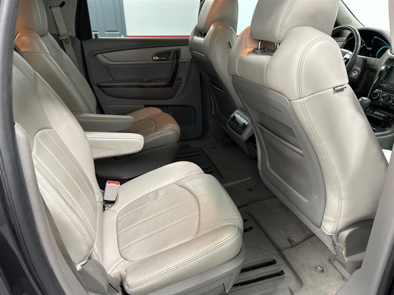 Chevrolet Traverse LTZ FWD 2013 Chevrolet Traverse LTZ FWD 2013