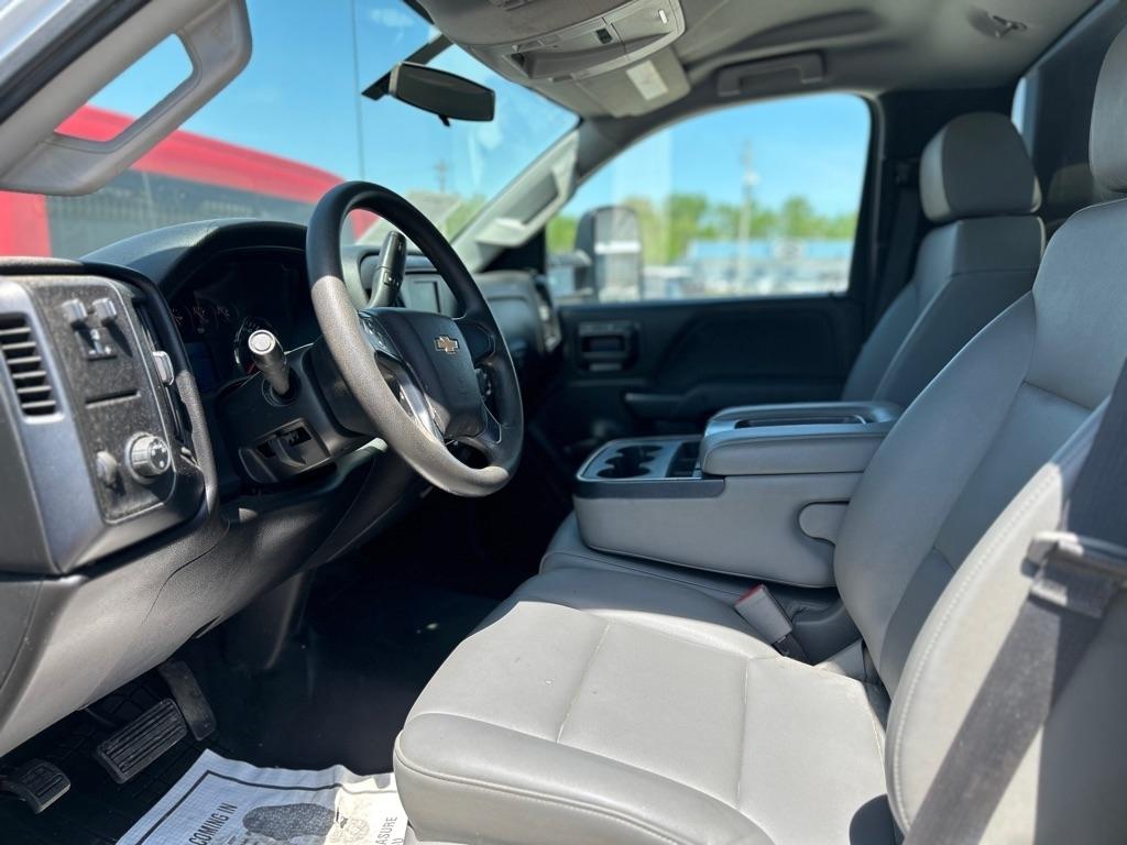 Chevrolet Silverado Medium Duty 2WD Reg Cab Work Truck 2019