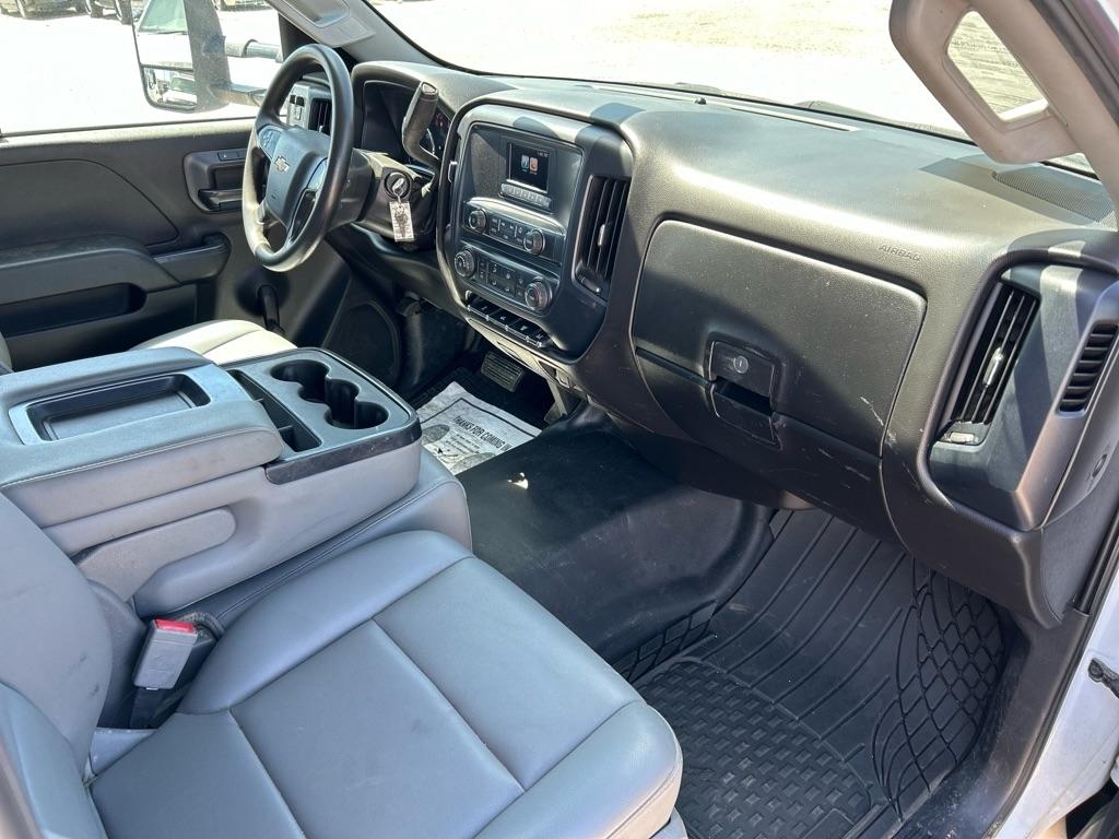 Chevrolet Silverado Medium Duty 2WD Reg Cab Work Truck 2019