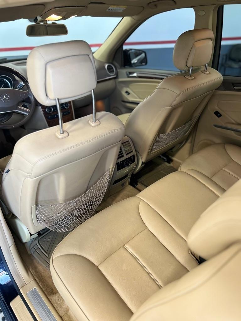 Mercedes-Benz GL-Class 4MATIC 4dr GL 450 2012