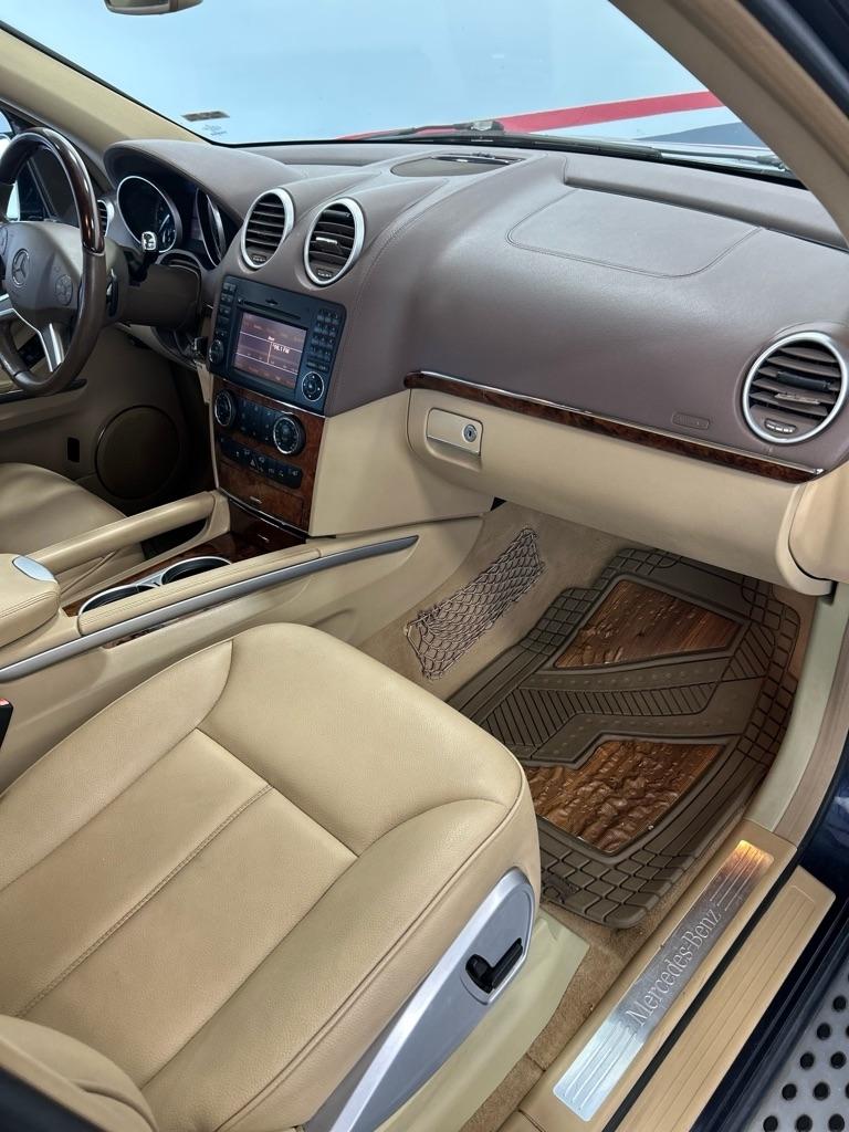 Mercedes-Benz GL-Class 4MATIC 4dr GL 450 2012