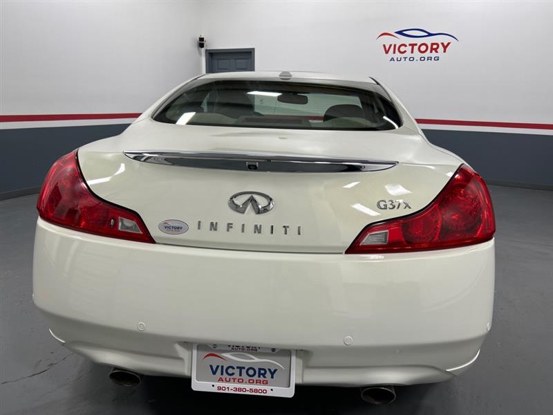 Infiniti G Coupe G37x AWD 2011 Infiniti G Coupe G37x AWD 2011