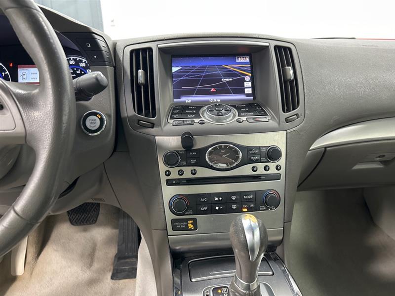 Infiniti G Coupe G37x AWD 2011 Infiniti G Coupe G37x AWD 2011