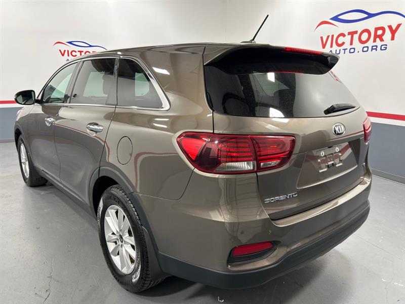 Kia Sorento LX V6 2WD 2019 Kia Sorento LX V6 2WD 2019