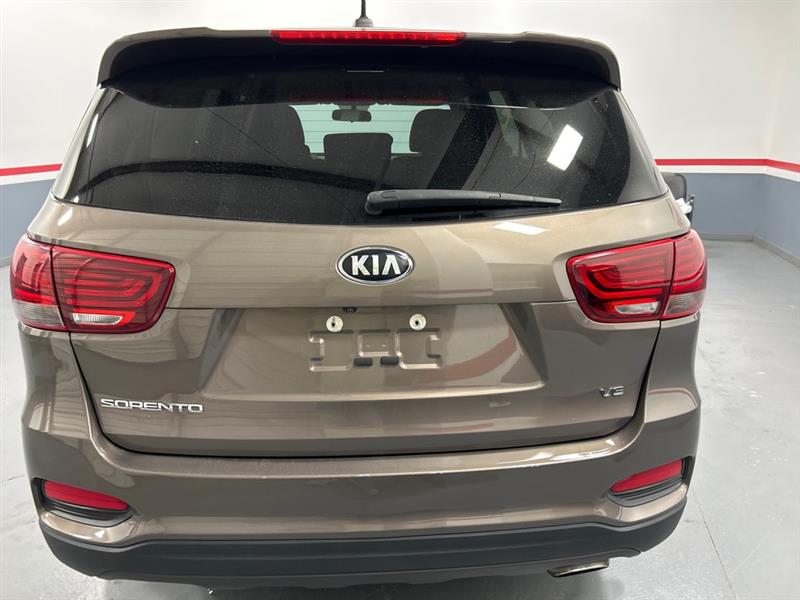 Kia Sorento LX V6 2WD 2019 Kia Sorento LX V6 2WD 2019