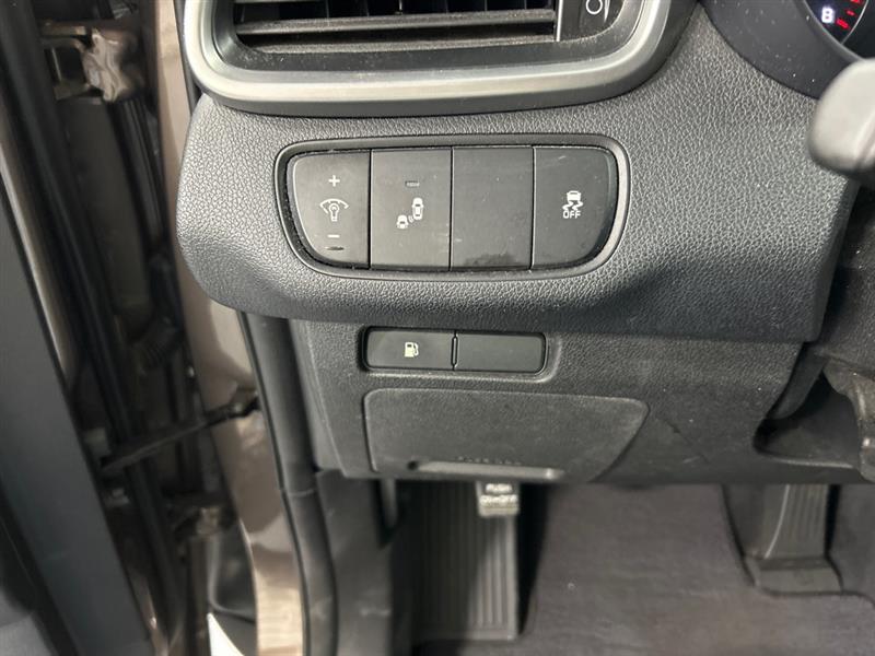 Kia Sorento LX V6 2WD 2019 Kia Sorento LX V6 2WD 2019