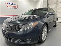 2014 Lincoln MKS 