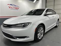 2016 Chrysler 200 