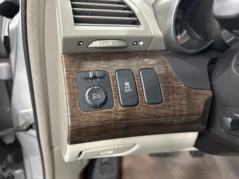 Acura MDX 6-Spd AT w/Tech Package 2012