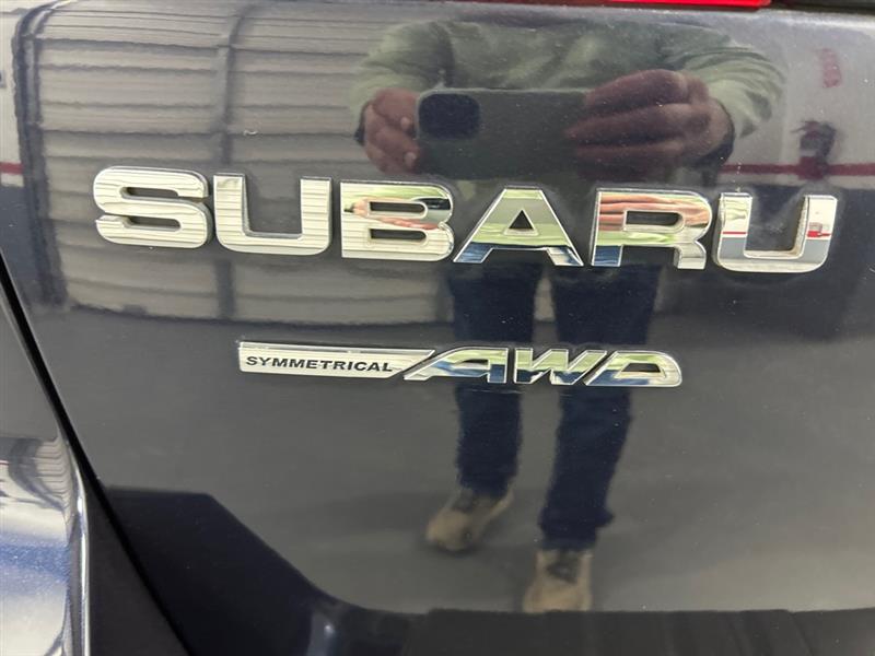 Subaru Outback 3.6R Limited 2012