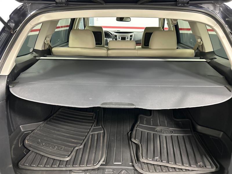 Subaru Outback 3.6R Limited 2012