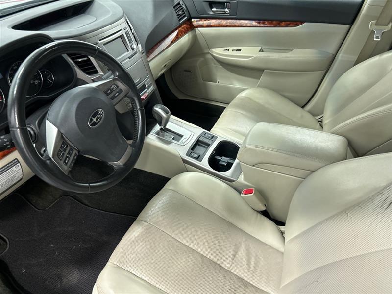 Subaru Outback 3.6R Limited 2012