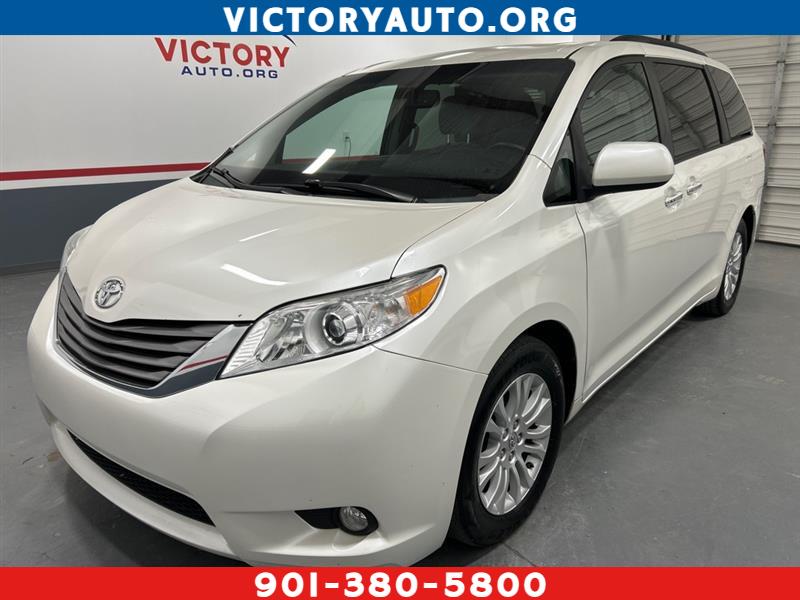 Toyota Sienna XLE FWD 8-Passenger V6 2015